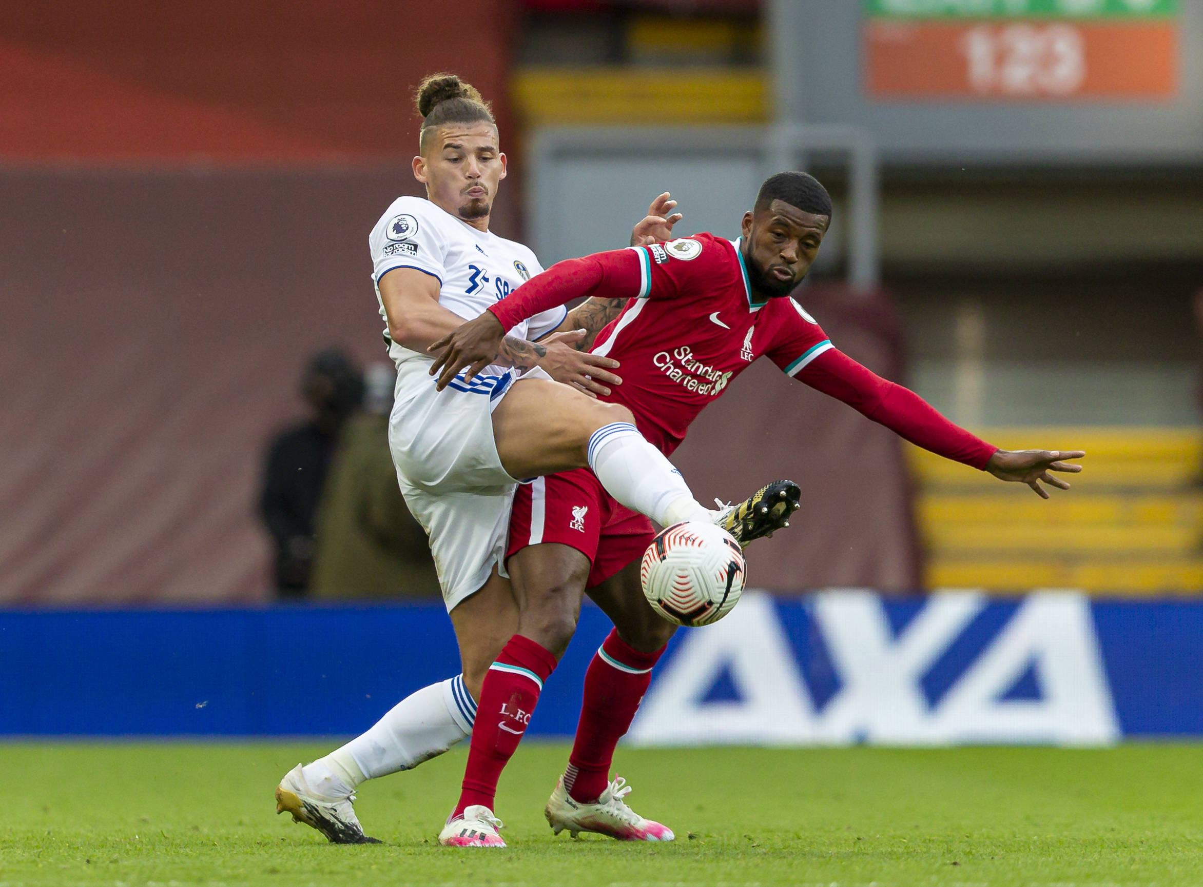 竞技体育中 竞技体育中